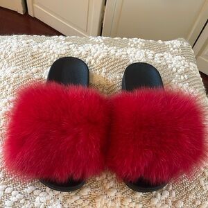 Fox Fur Slides
